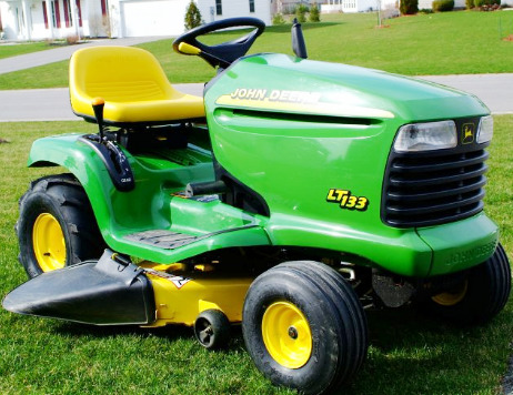 John Deere Lt Lawn Tractor With Plow Winnebago Garden | My XXX Hot Girl